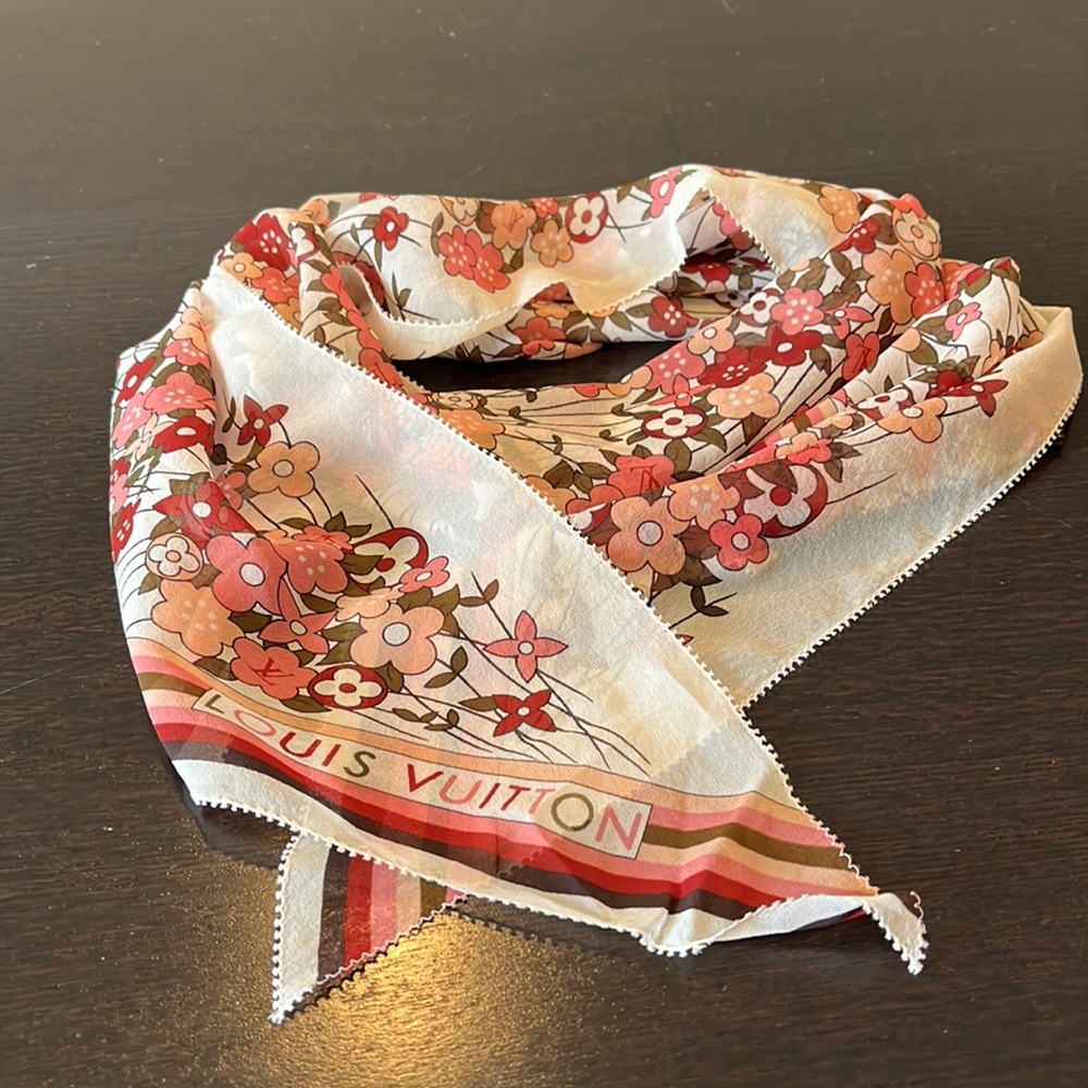 Louis Vuitton silk scarf with tiny scalloped edge